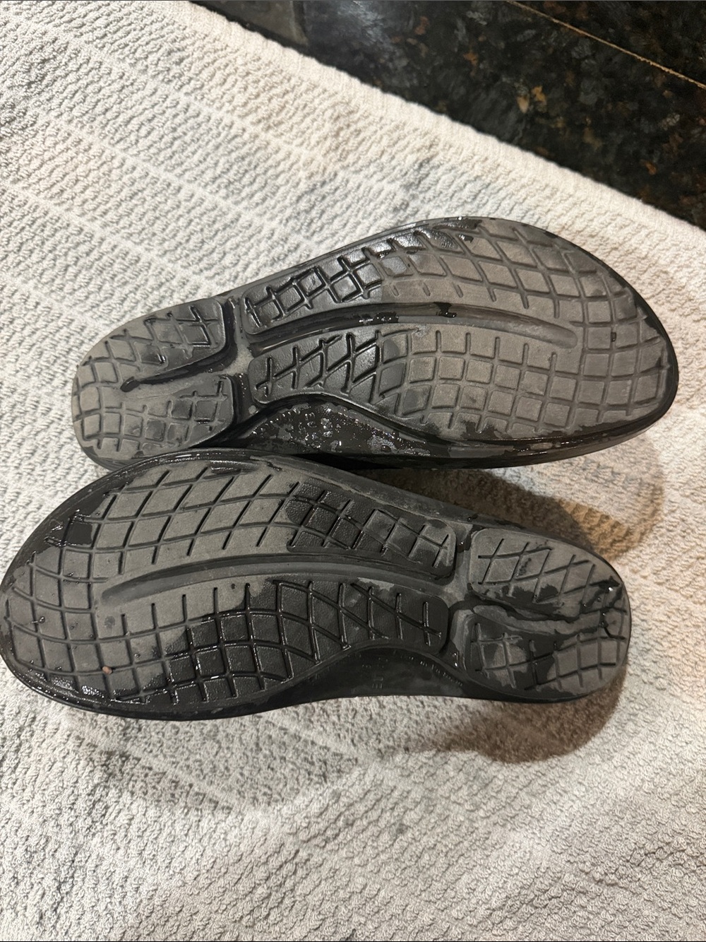 OOFOS Black Flip Flops with Blue to Peach Ombre Straps - Picture 2 of 2